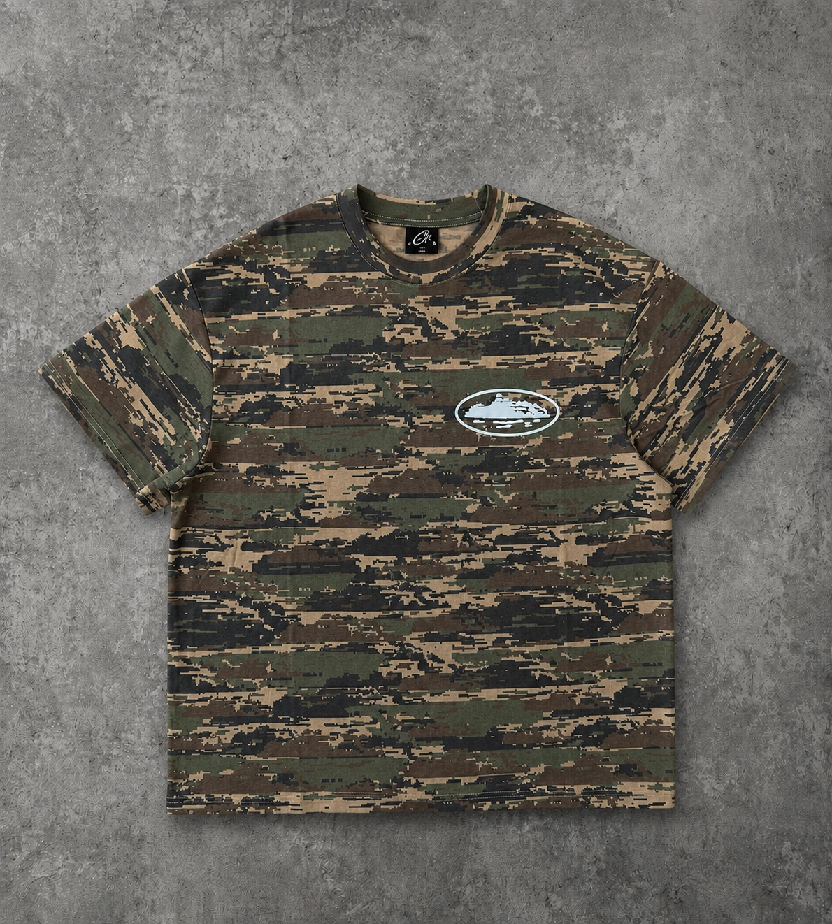 Polera C*rte!z camuflaje
